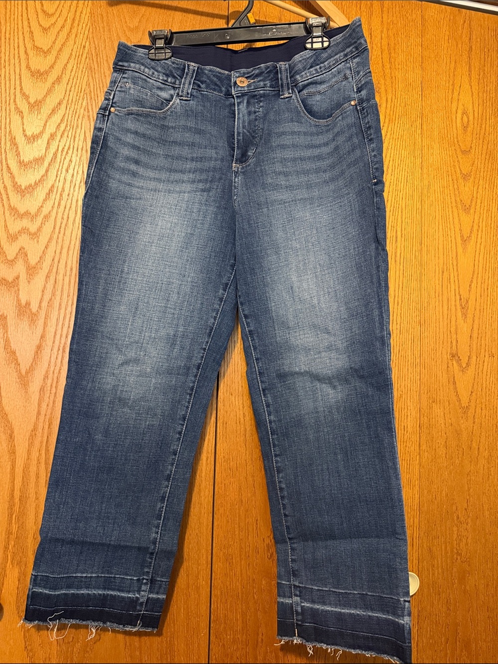 Jag Women's Blue Cropped Straight-Leg Jeans